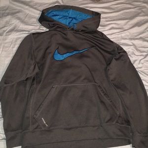 Nike Therma-Fit Hoodie
